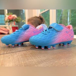 Sz 10 *NO TIE* Pink & Blue Ombré Cleats! in EXCELLENT condition
